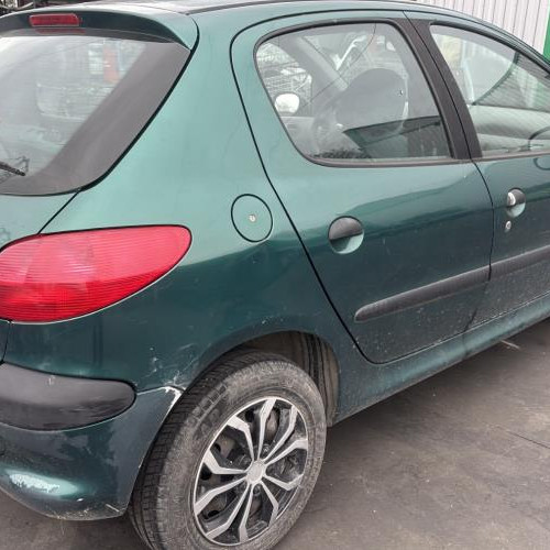 Vehicule-PEUGEOT-206%2520PHASE%25202-2001-4eb6412d377dd14cb42a50a3d62084d60dd389a266c8b02190032383a3ae4b37_m.jpg