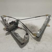 103267025-09b85a57-9d4a-4c3e-8c6a-84e6e1f1a369-Piece-Leve-vitre-electrique-avant-droit-9222F8-PEUGEOT-206-PHASE-2-1e0ec24772ca79f2e084676b615b8f90cf9053dc3ca1ceb9f146b03e02e01f1f_m.jpg