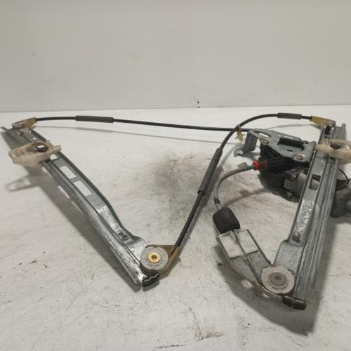 103267025-ae466f7f-beba-4b6e-baef-62429fed17ae-Piece-Leve-vitre-electrique-avant-droit-9222F8-PEUGEOT-206-PHASE-2-8ecaaf7ebd84cd12ee4d1e42f54ca32aa9d4c356886d6d3b75a52a2e1f281f49_m.jpg