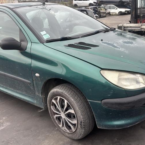 Vehicule-PEUGEOT-206%2520PHASE%25202-2001-0b5b9c50c4d76703febdd6ddfbd7f4442464dca9942a3d8480df2ba028492b08_m.jpg