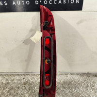 103271069-587bfeab-8217-481d-a73d-e3ddad73b434-Piece-Feu-arriere-principal-gauche-feux-7700308715-RENAULT-KANGOO-1-PHASE-1-73b9f479374efa9c968b7064c8b6ce79df7f2c82f22e2a5ebc8f160b8d934836_m.jpg