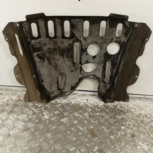 103271513-2912a971-f74b-4a1a-a181-99862d4e454c-Piece-Cache-sous-moteur-8200208420-RENAULT-KANGOO-1-PHASE-1-2ec42326c236270614b102bfe5f2e14333ee89a0bffd43b7ff32dead28f2e1f4_m.jpg