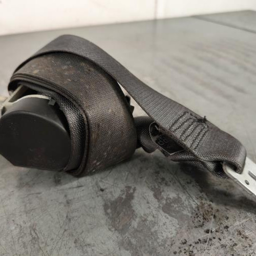 103522197-aa63ba5a-4631-4c4c-a21b-f5be8aead677-Piece-Ceinture-avant-droit-8200699577-RENAULT-GRAND-SCENIC-2-PHASE-2-13b21f9cb70c6b1194bc64d5b72cec3f89ab98f538a8e31603e02f713b197642_m.jpg