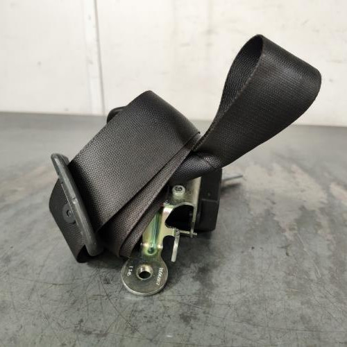 103522198-7fcab005-1b38-406a-926b-a9316ce44d21-Piece-Ceinture-avant-gauche-8200699576-RENAULT-GRAND-SCENIC-2-PHASE-2-a4bb4ba1e6eed3f16379d636004eecb124c3658a8685ceff097b8dffd1f6384e_m.jpg