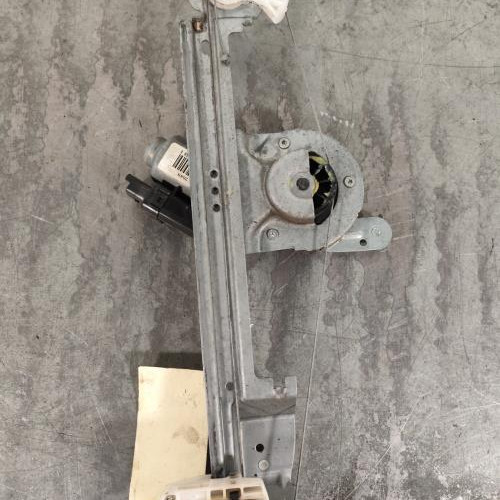 103522213-ac30484d-d369-49a1-95f3-f9336ba893ba-Piece-Leve-vitre-electrique-arriere-gauche-8201010935-RENAULT-GRAND-SCENIC-2-PHASE-2-9d20155ed5cc10ecd55ed23874b51231a1e3ac08395558dd234b9df9dcb63a81_m.jpg