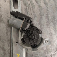 103522214-d06fbac9-498c-4920-88ba-993d40d67a5e-Piece-Leve-vitre-electrique-avant-droit-8201010936-RENAULT-GRAND-SCENIC-2-PHASE-2-225e3c460254c3a75c96f5cbf8c3ed150f3978e12ac6456ceb8ed3e6bae46ded_m.jpg