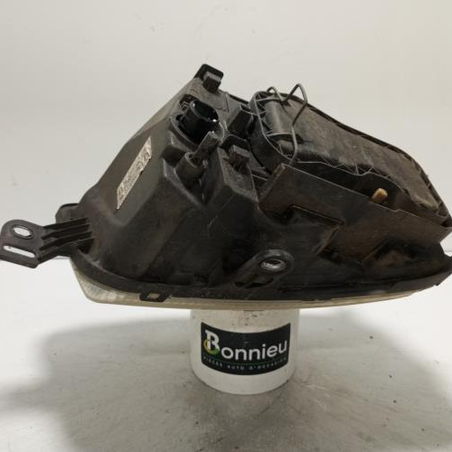 103613358-45b48997-92db-4a98-9e95-695e5236b897-Piece-Optique-avant-principal-gauche-feuxphare-51867677-FIAT-PANDA-2-PHASE-1-470b039b1025b696d7522a5ebdea9564c815dd675c71a74932b5e2129ddc91da_m.jpg