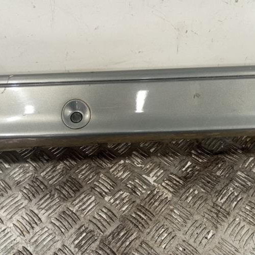 103652863-1eb68101-b890-47e8-afc1-54f5d56fe9c0-Piece-Pare-choc-arriere-93188866-OPEL-VIVARO-1-PHASE-2-1685dd39181b8212b7c4eb89b9223fbaba9fc921eefa6cec9be4016636a77bb0_m.jpg