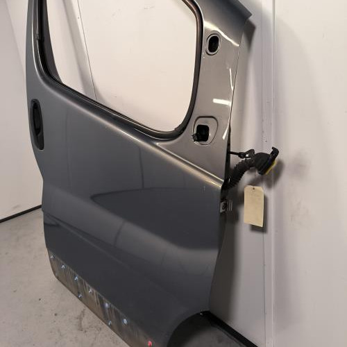 103652874-9d3f0369-0e9f-48c4-be34-1a1a5a638fb9-Piece-Porte-avant-droit-93194148-OPEL-VIVARO-1-PHASE-2-7c9bc408095c11029da57d7e51b0a5210ed58d6a74d3258f556765290fa32880_m.jpg