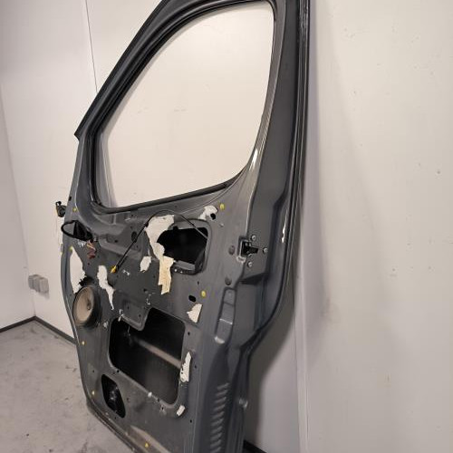 103652874-f6f21d4d-ab64-4f95-b7ce-a8ced96d2c37-Piece-Porte-avant-droit-93194148-OPEL-VIVARO-1-PHASE-2-f6c68b30e4d323f261dbce16b8fd6878c553d7e73f430f41f663bbb7e392b2e3_m.jpg
