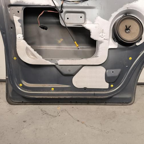 103652875-b778f6de-36e5-4323-a3ad-e32a18c163c9-Piece-Porte-avant-gauche-93194149-OPEL-VIVARO-1-PHASE-2-9bb2c838dd475e567b9bf09783fa1f2c5465c59daf789f3c22572d9575afa049_m.jpg