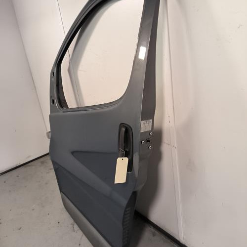 103652875-3fa3fc86-e7fe-4e59-b51c-ad79cb392698-Piece-Porte-avant-gauche-93194149-OPEL-VIVARO-1-PHASE-2-bf0cb87e7dcbea5277e3a35e412d58da41c71afb57fed8580bc8976004582eb3_m.jpg