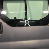 103652877-550f478e-1692-4b50-af26-ea7c8fe0cc3f-Piece-Porte-laterale-gauche-91160007-OPEL-VIVARO-1-PHASE-2-769c1581d04c6f9132e5626295852dfe2d8f63ed096e022e4a42da167c3ca740_m.jpg