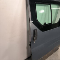 103652877-6ffa946d-2ef8-440e-81e7-b6b91f8c3db2-Piece-Porte-laterale-gauche-91160007-OPEL-VIVARO-1-PHASE-2-ba24bd689c2787335b4dc36ed53169f55a06bc51a7809de9fb90882712fb68b0_m.jpg