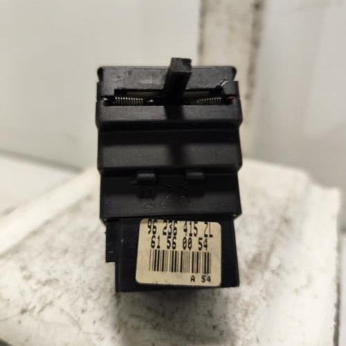 103734843-b6d998db-ec3a-4fba-8699-ea72da636feb-Piece-Commande-de-phare-4162P3-PEUGEOT-106-PHASE-2-c515e903e69e8123b2a14d1766778f8fe54d7a440bb44167b651dc6e9005b18c_m.jpg