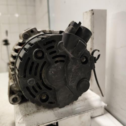 103735039-734d6918-4e61-44a0-b1a9-8018abfe41ab-Piece-Alternateur-57056M-PEUGEOT-106-PHASE-2-21ddd5190700e090d91bb9c784847a9c4e3617f43865aff045aa39e2b6014c55_m.jpg