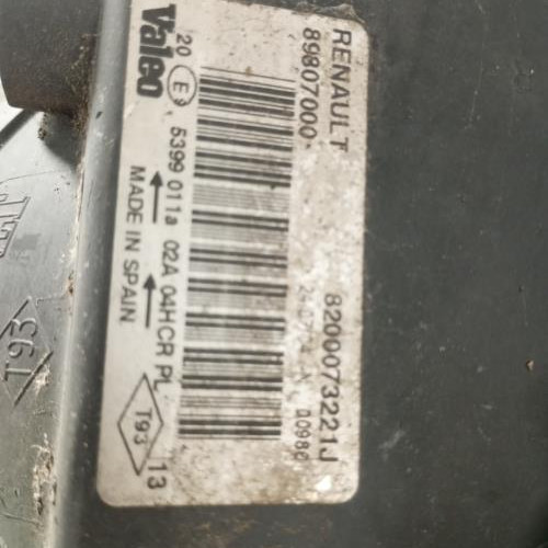 103744059-bc3aeeea-6b77-4f76-b2d0-c17e27a79dff-Piece-Optique-avant-principal-droit-feuxphare-260108053R-RENAULT-MEGANE-2-PHASE-1-BREAK-0ed88dbbdd064b41e73cfb3b50dd508b444c65ec493ffc1240516105d7f3b6a0_m.jpg