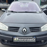 Vehicule-RENAULT-MEGANE%25202%2520PHASE%25201%2520BREAK-2004-0f9228dd594e2d64f95d9d8bcf1115432df490721838ff0e185c8c202a9b5553_m.jpg