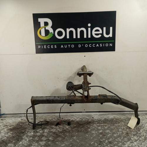 103747972-64c467bb-a19d-481f-8bfa-005193ad0cd6-Piece-Attelage-boule-de-remorquage-RENAULT-KANGOO-1-PHASE-1-8abc6a8ce84b82d1b201cdc1dd0cb2522d3f447077c7b7ed061667f75c4d3cbc_m.jpg