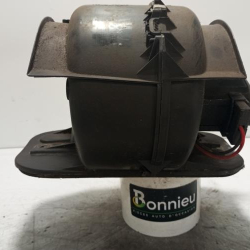 103748492-ff68bc44-aaf3-4e61-bc3a-ba4e881cde7d-Piece-Ventilateur-chauffage-7701203257-RENAULT-KANGOO-1-PHASE-1-c4ac94364b2d19795b84b5e03d31dcb892444de566c0732b9c30c2197769946b_m.jpg