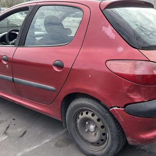 Vehicule-PEUGEOT-206%2520PHASE%25201-1999-a3a4201b557a482b5b3b4c848b7b2b8f0d3b9fca5bef672fc03e5459c0a183e2_m.jpg