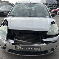 Vehicule-FORD-FIESTA%25205%2520PHASE%25201-2003-560b604a159bc2ae126b4495f448e5e2d47f37e1d753f39591a195cdf61967a2_m.jpg
