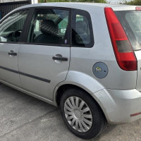Vehicule-FORD-FIESTA%25205%2520PHASE%25201-2003-b6369f3f158c8a7248b2a2e34173cebfad524ac4ea52a06a8df07586ec9c9a72_m.jpg