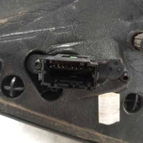 103910652-d8f9adba-edef-4e69-a0eb-68f45b58400b-Piece-Retroviseur-droit-7700435864-RENAULT-CLIO-2-PHASE-2-b546953f84b03ef4978ddcab3837746c09ea1065a5a3ba02c1809d8683780b46_m.jpg
