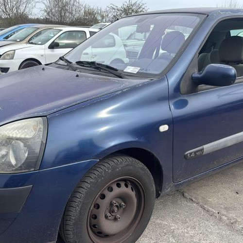 Vehicule-RENAULT-CLIO%25202%2520PHASE%25202-2003-0de0ddd44647526aebc664cbbfa03bc9d44c53367d47ec7f2e8b77efdd2ed593_m.jpg