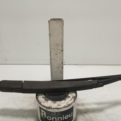 103915808-8aa2b002-e246-4694-9e16-054d87ae76ee-Piece-Bras-essuie-glace-arriere-7701045207-RENAULT-CLIO-2-CAMPUS-PHASE-1-e5cf8e37f780d4fdc11d3e0beda61571582581e16e00c799b5da8ea2e1ea1ed8_m.jpg