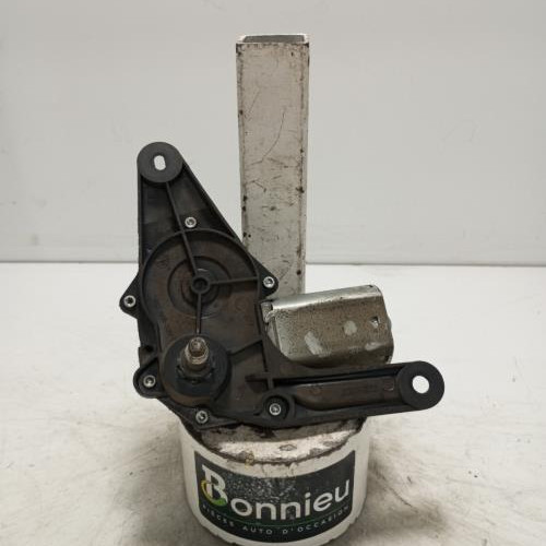 103917452-92c3eb9f-28f2-4c82-945a-c3129de28c5e-Piece-Moteur-essuie-glace-arriere-8200071214-RENAULT-CLIO-2-CAMPUS-PHASE-1-866ca4a68b970966b94e49887fdd766c105cdfeace7f9fabfe86adcba8516b93_m.jpg