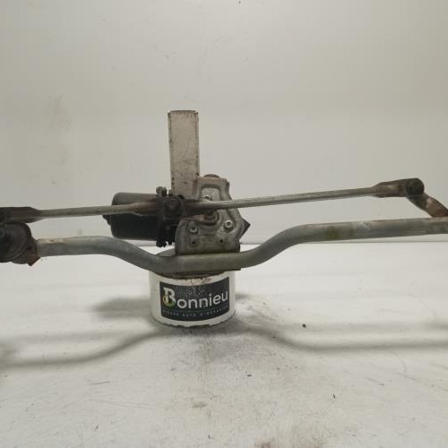 Moteur essuie glace avant
