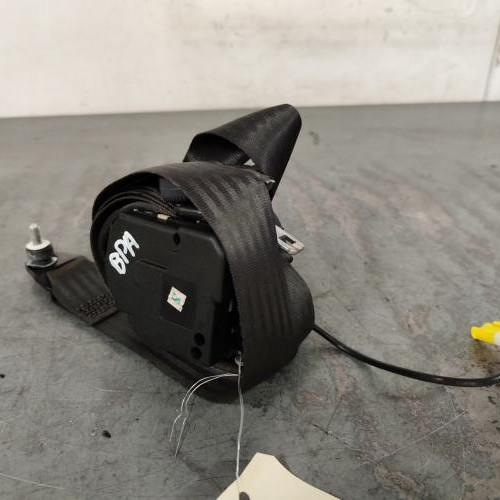 Ceinture avant droit