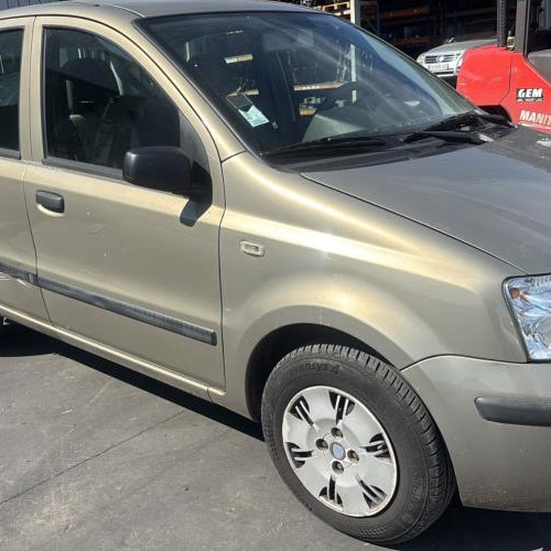 Vehicule-FIAT-PANDA%25202%2520PHASE%25201-2009-4b0d7a5d7939edb6a954738e1f223bc4dc069dbd69a3da307ab044bbb184afe3_m.jpg