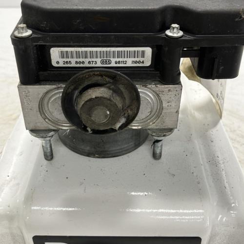 103940143-ce38e71e-ba92-4e7f-a051-fe878c581fab-Piece-Bloc-ABS-freins-anti-blocage-71748288-FIAT-PANDA-2-PHASE-1-9932b4d157fb52597ce3aa256e8ad0e341cb57353e82372799c80c8956c50223_m.jpg