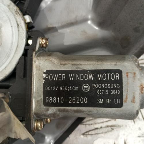 104054008-aef0c974-b062-4a4b-8313-300d3495e966-Piece-Leve-vitre-electrique-arriere-gauche-8340526000-HYUNDAI-SANTA-FE-1-94074fc6b90347a2f89fadad35dfcbb5eb076394b82ab2b611a3ab5dde74c76b_m.jpg