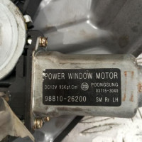 104054008-aef0c974-b062-4a4b-8313-300d3495e966-Piece-Leve-vitre-electrique-arriere-gauche-8340526000-HYUNDAI-SANTA-FE-1-94074fc6b90347a2f89fadad35dfcbb5eb076394b82ab2b611a3ab5dde74c76b_m.jpg