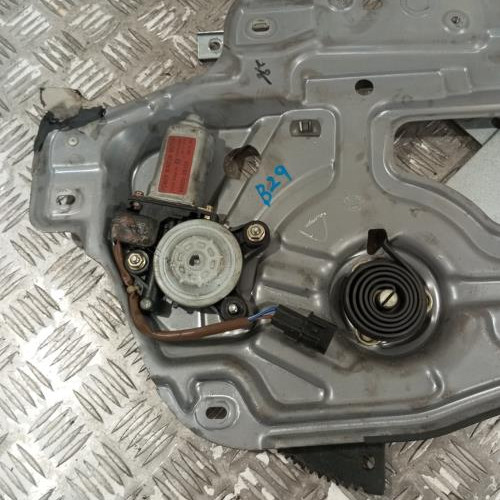 104054009-6a958c58-9bfb-401b-8ead-f18d4e6de818-Piece-Leve-vitre-electrique-avant-droit-8240626000-HYUNDAI-SANTA-FE-1-9bef34c5a7f89ce4b5134f575a2b43588c6366fb5fb8f01548033b0c226e920a_m.jpg