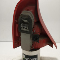 104223500-fa5899e4-1e72-4b50-bc9c-78dd938a6bf4-Piece-Feu-arriere-principal-droit-feux-8200917487-RENAULT-CLIO-2-PHASE-2-e9b19ec5a2d0d98e262b5eeaff9db9c5a538d25842076ca0c81a1d43e5111132_m.jpg