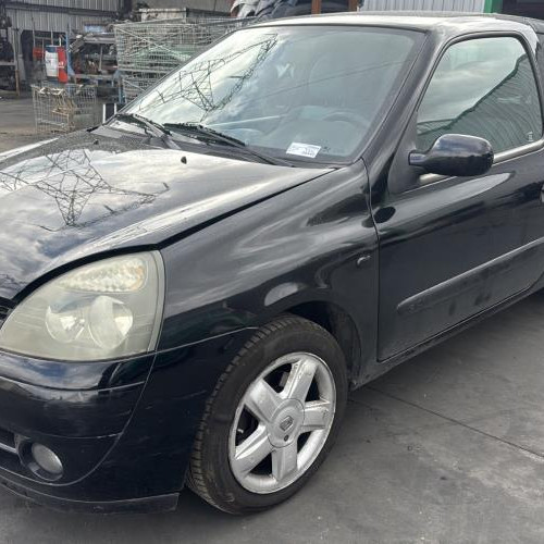Vehicule-RENAULT-CLIO%25202%2520PHASE%25202-2003-4a8ee0144e481a14bb33ce1961647963ac1c451ccf01c494803b6c5b653fa459_m.jpg