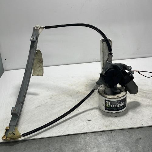 Leve vitre electrique avant droit