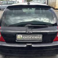 Vehicule-RENAULT-CLIO%25202%2520PHASE%25202-2003-fd7b7f1fb1919d1b0561a60f4a53501ea8101547dd22e975ab9f569af707c8ba_m.jpg