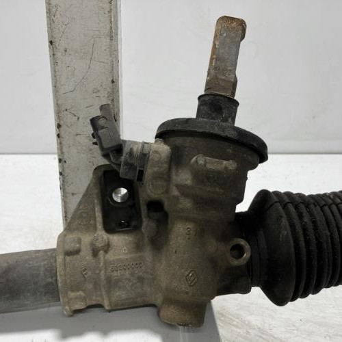 104224984-fef13a5a-9eb4-4733-84f5-51325c11e587-Piece-Cremaillere-mecanique-8200917748-RENAULT-CLIO-2-PHASE-2-30a282ef48ba1af6b7e1563fd8e48a39e8c118aba9f5060d23cc260d4f633d6e_m.jpg