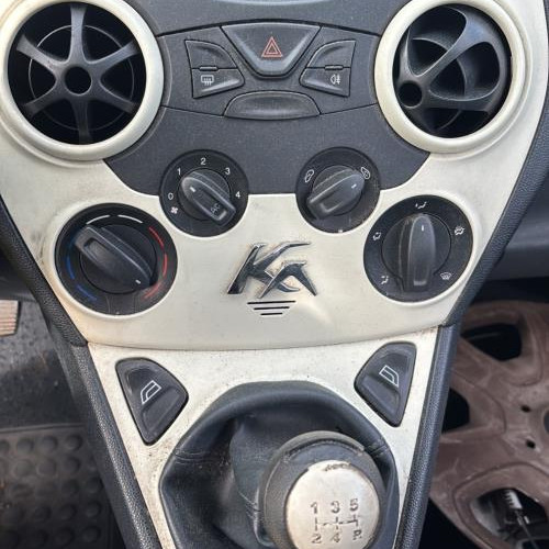 Vehicule-FORD-KA%25202%2520PHASE%25202-2009-3b6e24fc2b11b102a0c4aee3e214d1d5c85fb2f398637656c428870e76f5d809_m.jpg