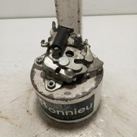 104228324-65bfe403-fbb6-4fe2-b7fb-5f42c6cf6ee0-Piece-Fermeture-de-capot-1738714-FORD-KA-2-PHASE-2-259f0a3d19c175a5b7d337fbdcc2378590b8d69b8522276b24005bfde8d071ea_m.jpg