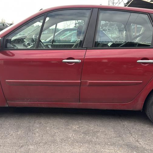 Vehicule-RENAULT-SCENIC%25202%2520PHASE%25202-2009-9056c39828e033619802578e12ba5b6a961f4346bed3d8f6a8fdeb7b40f5fe1d_m.jpg