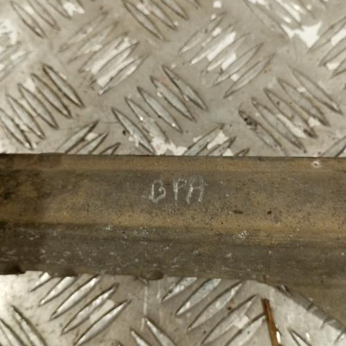 104237137-895bb092-e827-4a1b-94cf-e94d15dea6ef-Piece-Cremaillere-mecanique-8200463517-RENAULT-SCENIC-2-PHASE-2-d73454d19e210518ad64e61812f98427d8d0f914734ca1a275bcf421b00d047e_m.jpg
