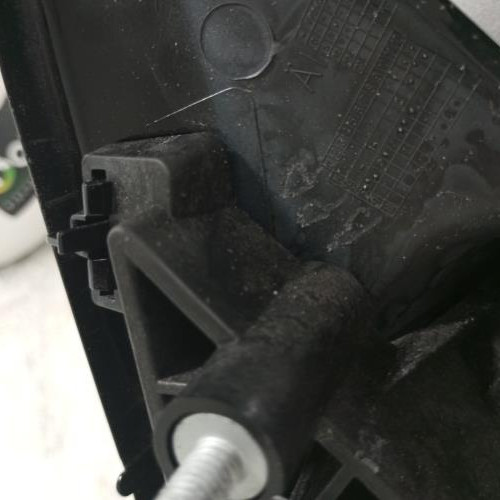 104463558-c4ab84f3-89f7-4c05-9862-b6ddc85ee923-Piece-Retroviseur-droit-963035330R-RENAULT-TALISMAN-af70177dfe6e6479c6cae2158705737d7f277401cecc20c9f34629e9b633666f_m.jpg