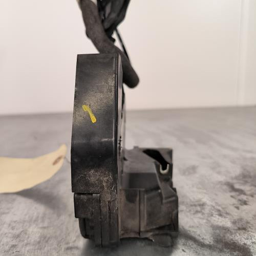 104466810-69417ab8-aaf2-416b-8ab7-eb1a5e08f2d2-Piece-Fermeture-centralisee-avant-droit-805023720R-RENAULT-TALISMAN-881e35ba2ead240e385b690585277ec69dc064437fe393efe06da99c16ed5e05_m.jpg