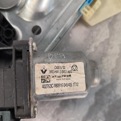 104466816-70946a96-1d4b-43c8-902b-03df2a1803d3-Piece-Leve-vitre-electrique-arriere-droit-827203386R-RENAULT-TALISMAN-a0b46e313f87b0b173f50eec6f019336b0bd9454d12f823fa92a93ff509d7069_m.jpg